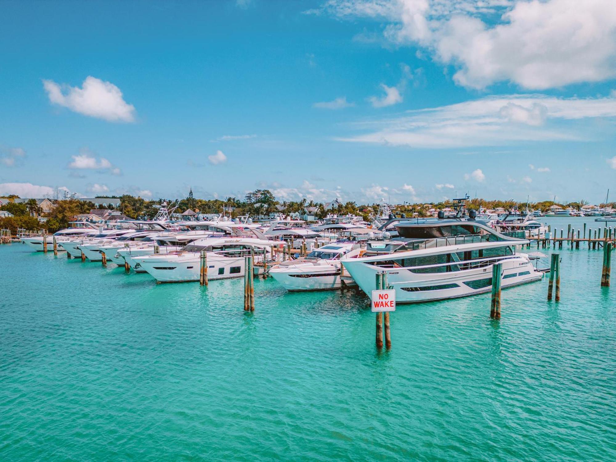 Valentines Resort & Marina Dunmore Town Exterior foto